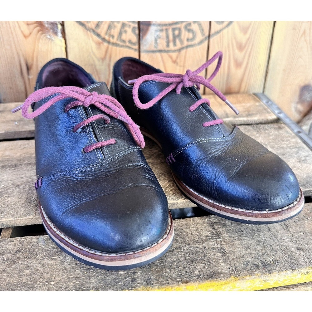 AHNU Oxford Black Shoes Preppy Emery Leather Lace Up Women's 6.5 / 37